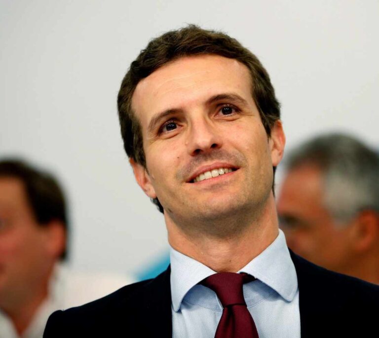 La juez ve indicios de delito y eleva al Supremo la investigación del máster de Pablo Casado