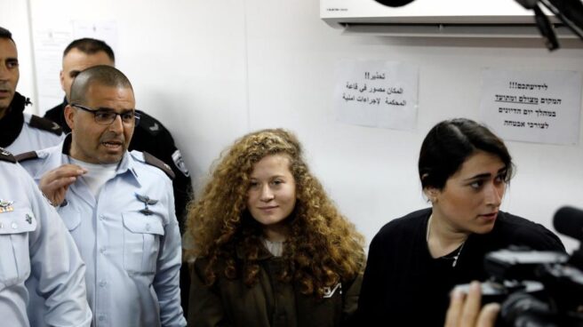 Israel libera a Ahed Tamimi, la palestina que abofeteó a un soldado israelí