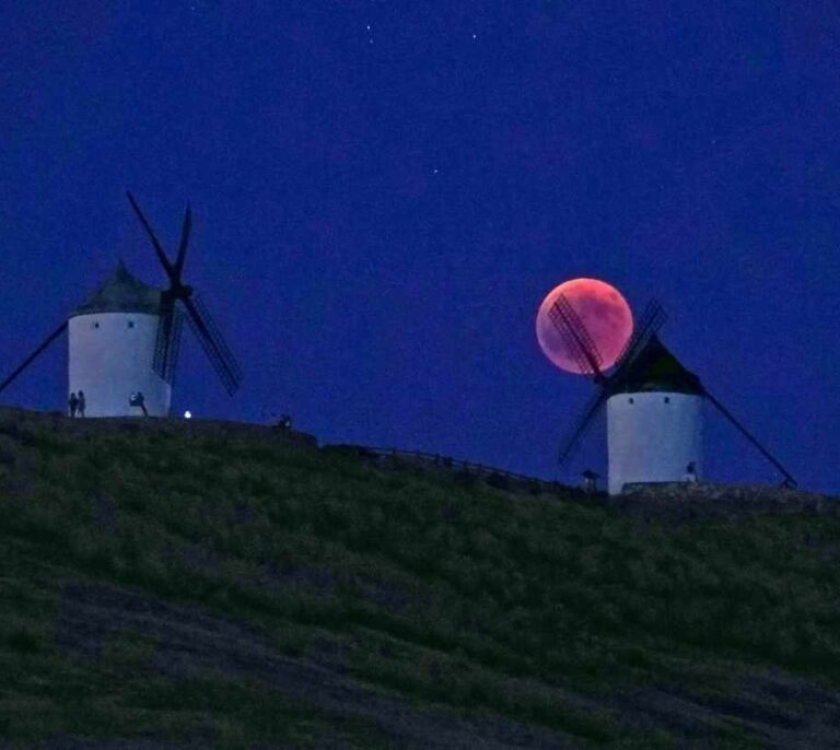 Verdades y mentiras del eclipse de superluna