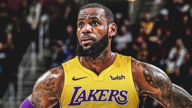 LeBron James revienta la NBA