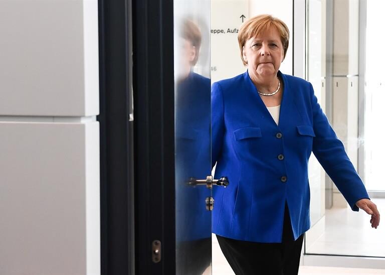La canciller Merkel salva 'in extremis' su alianza con los conservadores bávaros