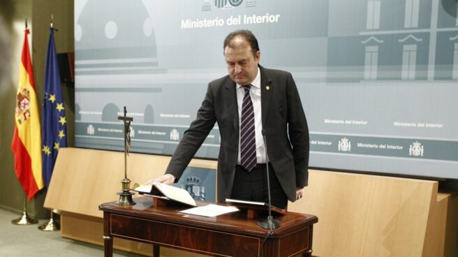 El comisario principal José Luis Olivera, cuando juró el cargo del director del CITCO.
