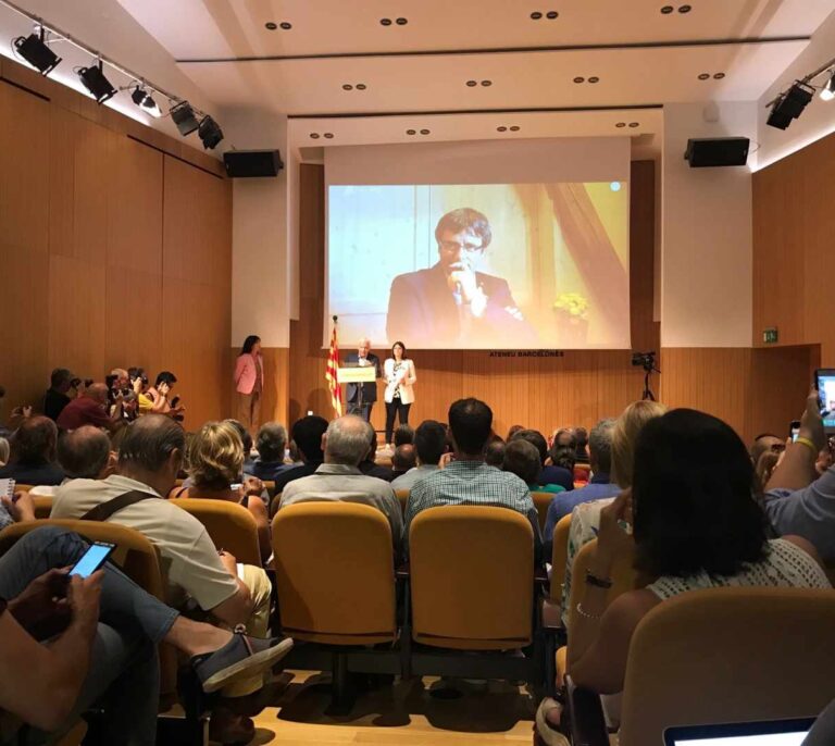 Torra fía "el futuro de la república" a la nueva Crida de Puigdemont