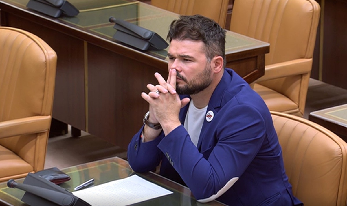 Rufián se encara con un diputado del PDeCAT en el Congreso por quitarle la palabra