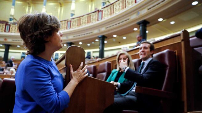 Soraya Saénz de Santamaría futuro político abandona política empresa privada pablo casado Soraya Sáenz de Santamaría y Pablo Casado en el Congreso de los Diputados.
