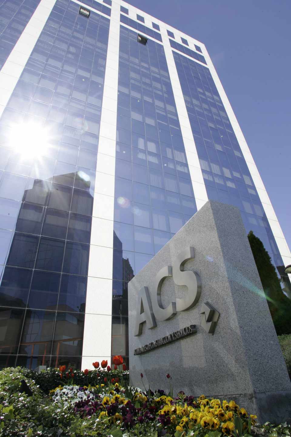 ACS eleva su beneficio un 7,4% gracias al tirón del negocio de construcción.