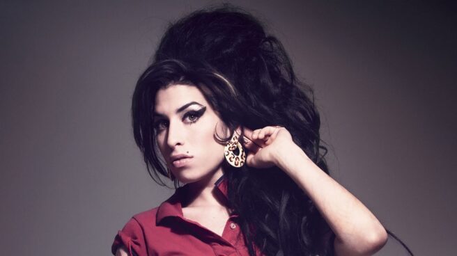 Si Amy Winehouse levantara la cabeza…