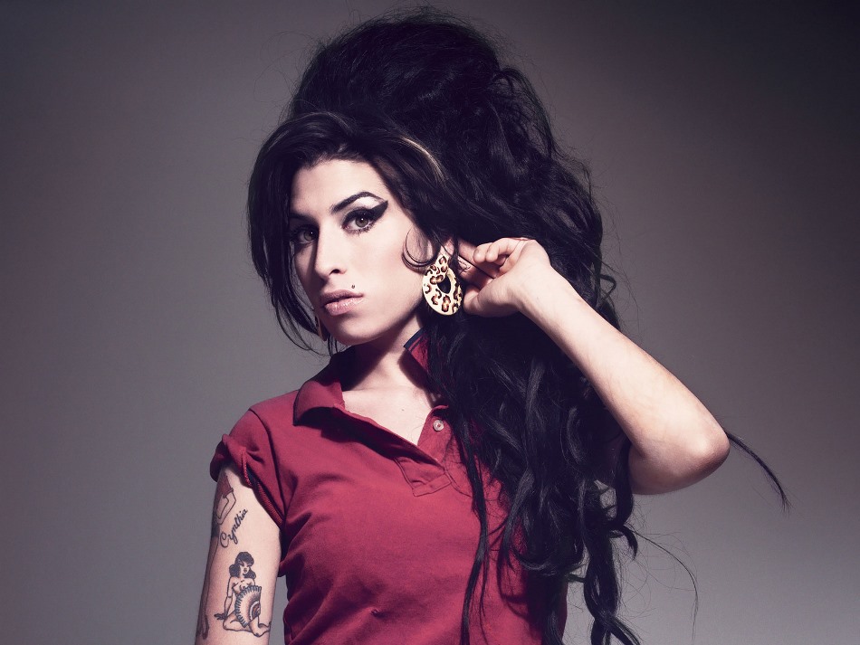 Si Amy Winehouse levantara la cabeza…