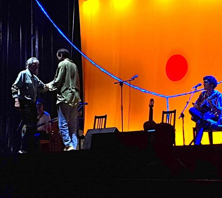 Caetano Veloso e hijos, sociedad cooperativa