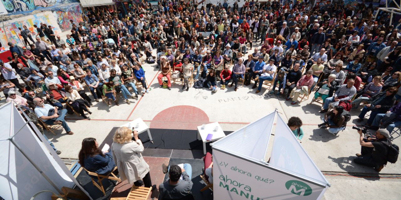 Mitin de Manuela Carmena en el barrio de La Latina.