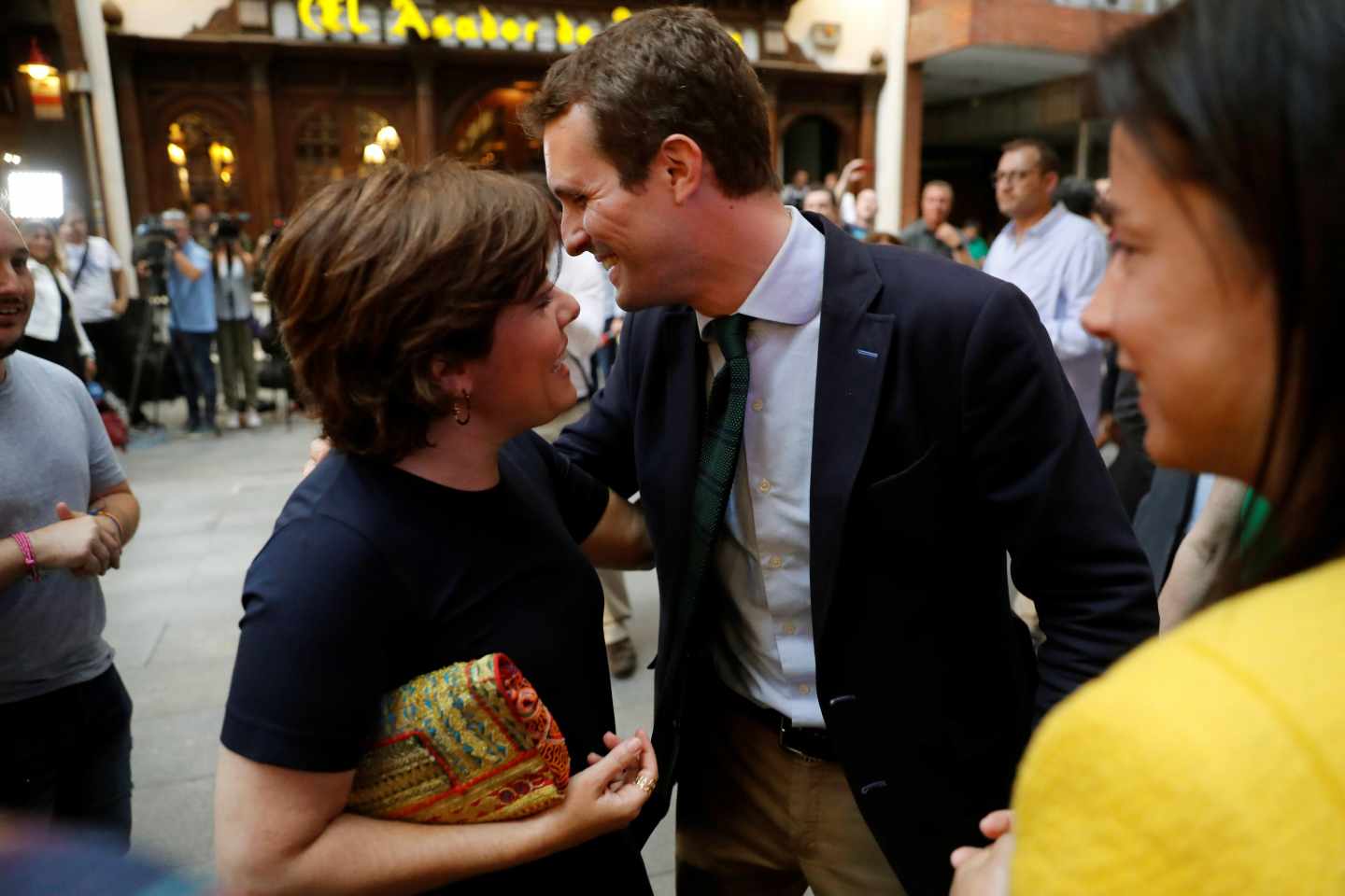 Soraya Sáenz de Santamaría y Pablo Casado.