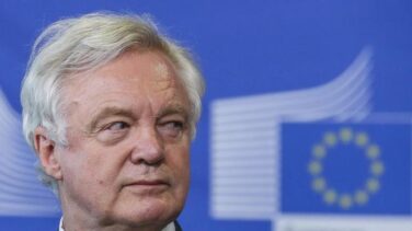 Dimite el ministro británico para el Brexit, David Davis
