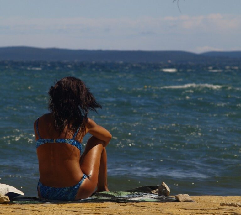 Diez recomendaciones para tomar el sol sin riesgos