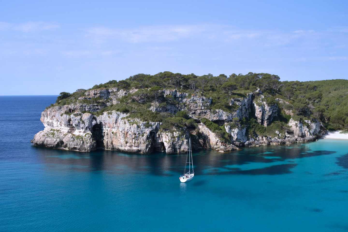 Detenido por negase a pagar 416 euros de marisco en un local en Formentera