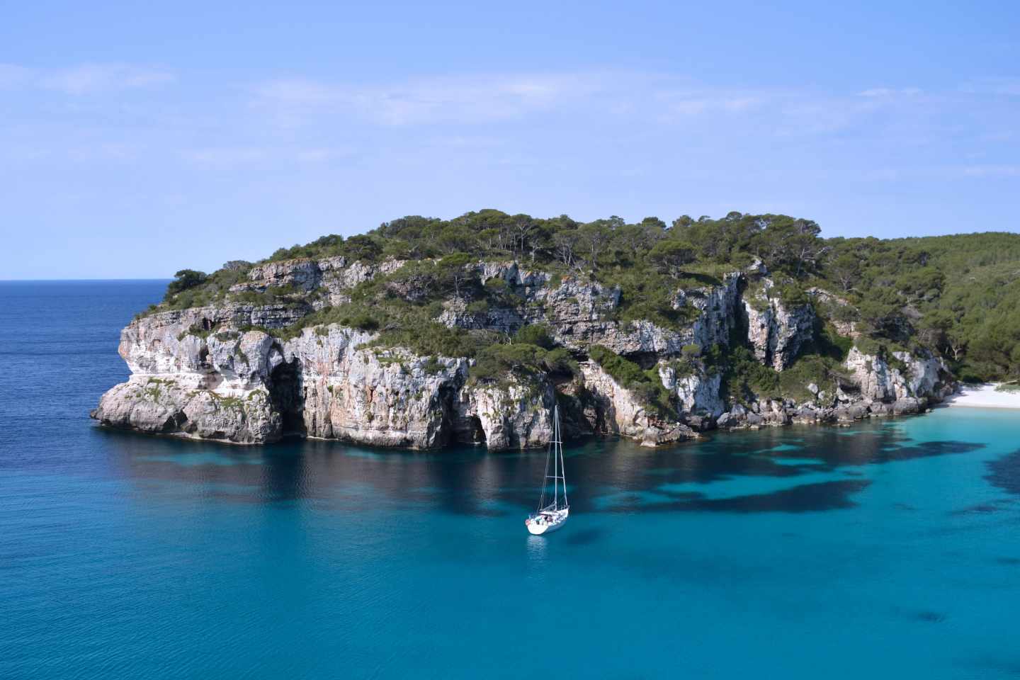 Formentera, Deià e Ibiza, los municipios más caros del país para comprar casa