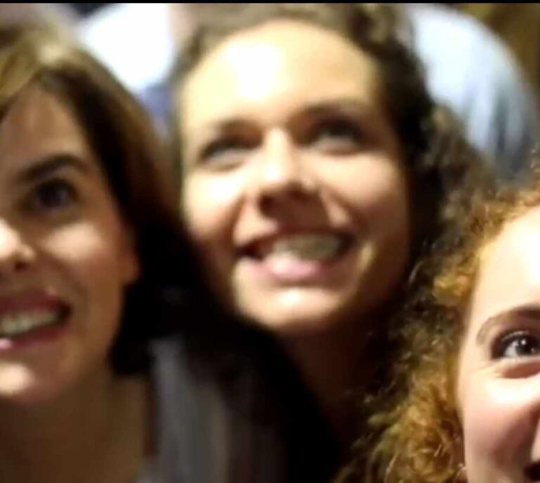 Mujeres del PP protagonizan un vídeo de apoyo a Soraya Sáenz de Santamaría