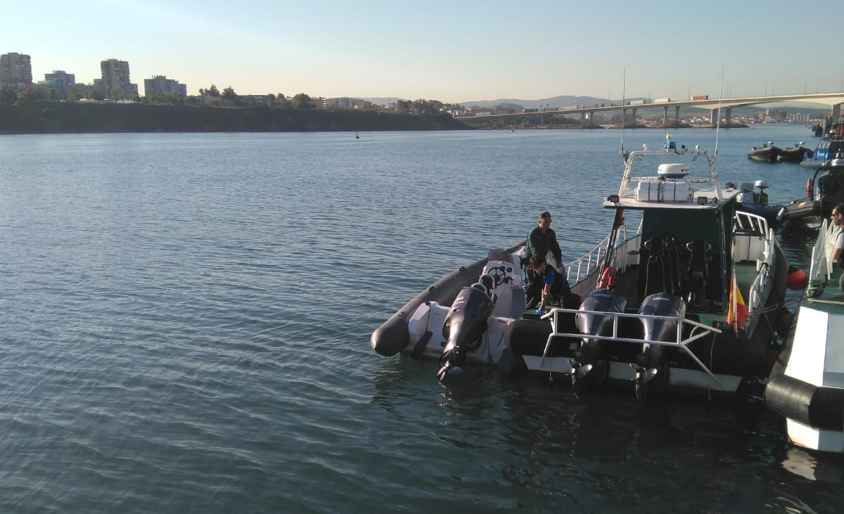 Lancha de la Guardia Civil.