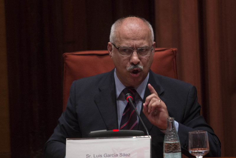 El exdiputado del PSC Luis García, en el Parlament.