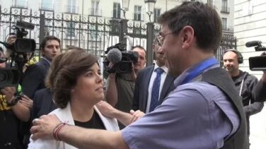 Santamaría califica el gesto de Monedero como "muy agresivo, muy machista y muy desagradable"