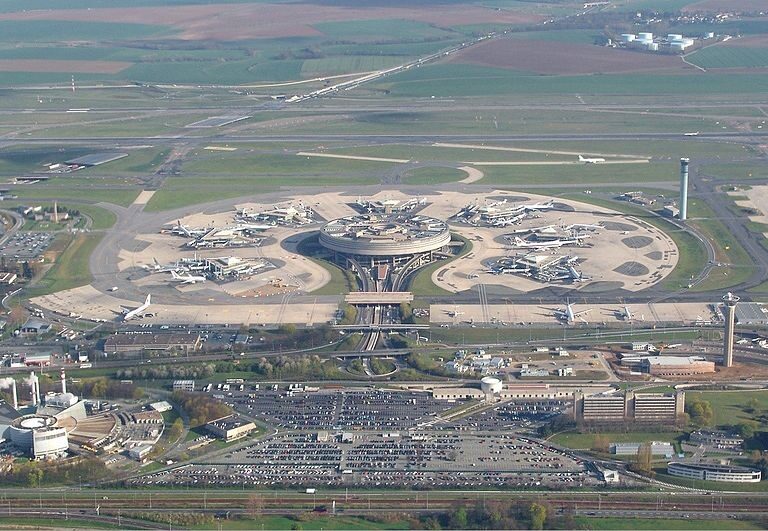 IAG, Ryanair e easyJet denuncian a Francia por las huelgas de los controladores aéreos