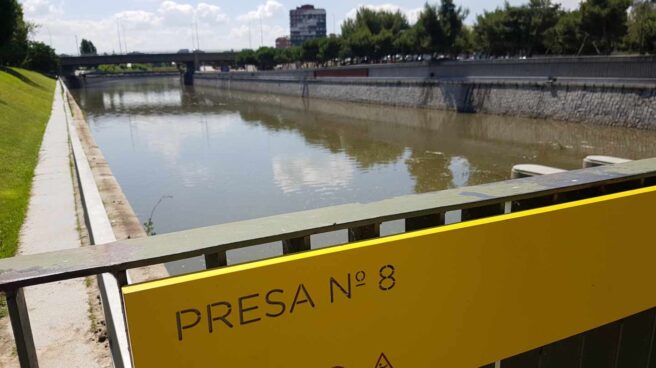 El tramo entre la presa 8 y 9 del Manzanares vuelve a tener agua embalsadaEl tramo entre la presa 8 y 9 del Manzanares vuelve a tener agua embalsada