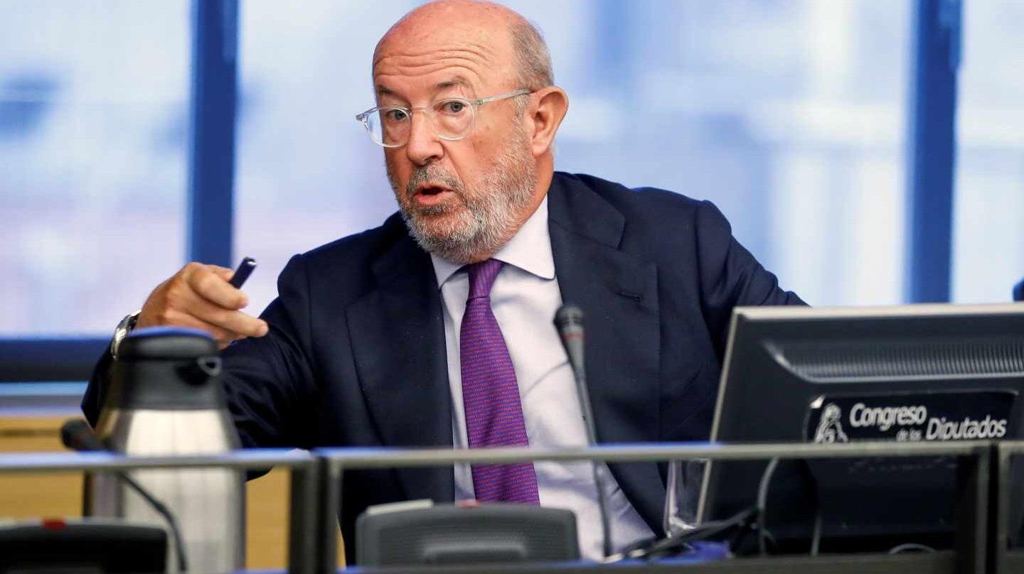El expresidente del Banco Popular Emilio Saracho durante su comparecencia ante la Comisión del Congreso que investiga la crisis financiera y el rescate bancario