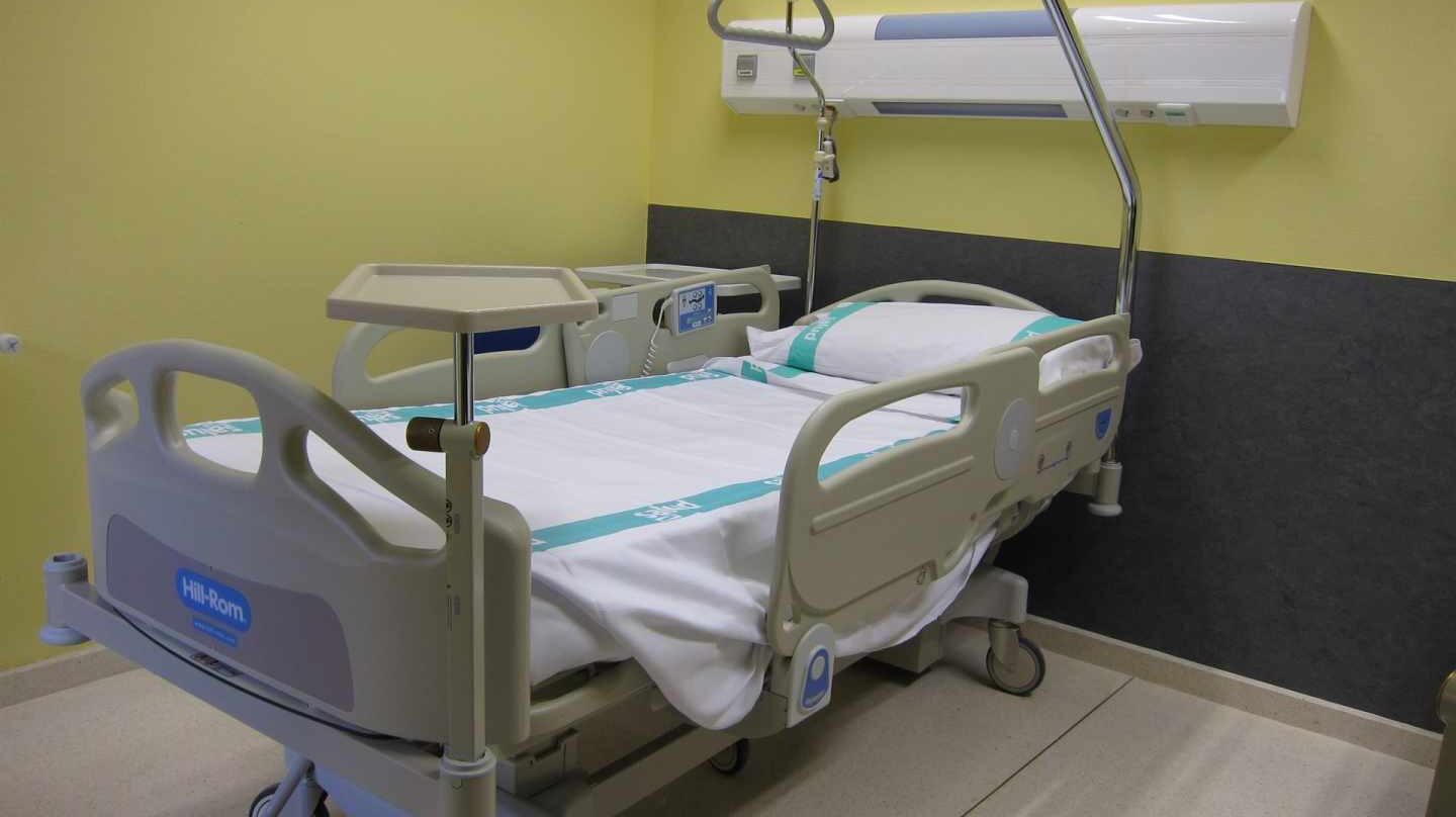 Los enfermeros denuncian el cierre de 14.000 camas de hospital este verano.