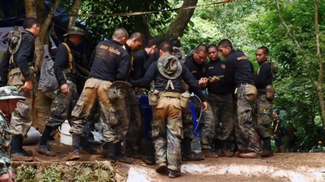 Ocho de los niños de la cueva de Tailandia han sido rescatados