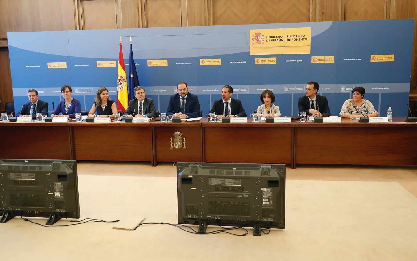 El sector del taxi abandona su huelga y desbloquea el centro de Madrid y Barcelona