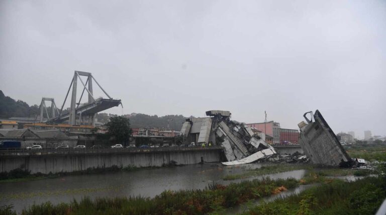 Se desploma el puente Morandi en Génova