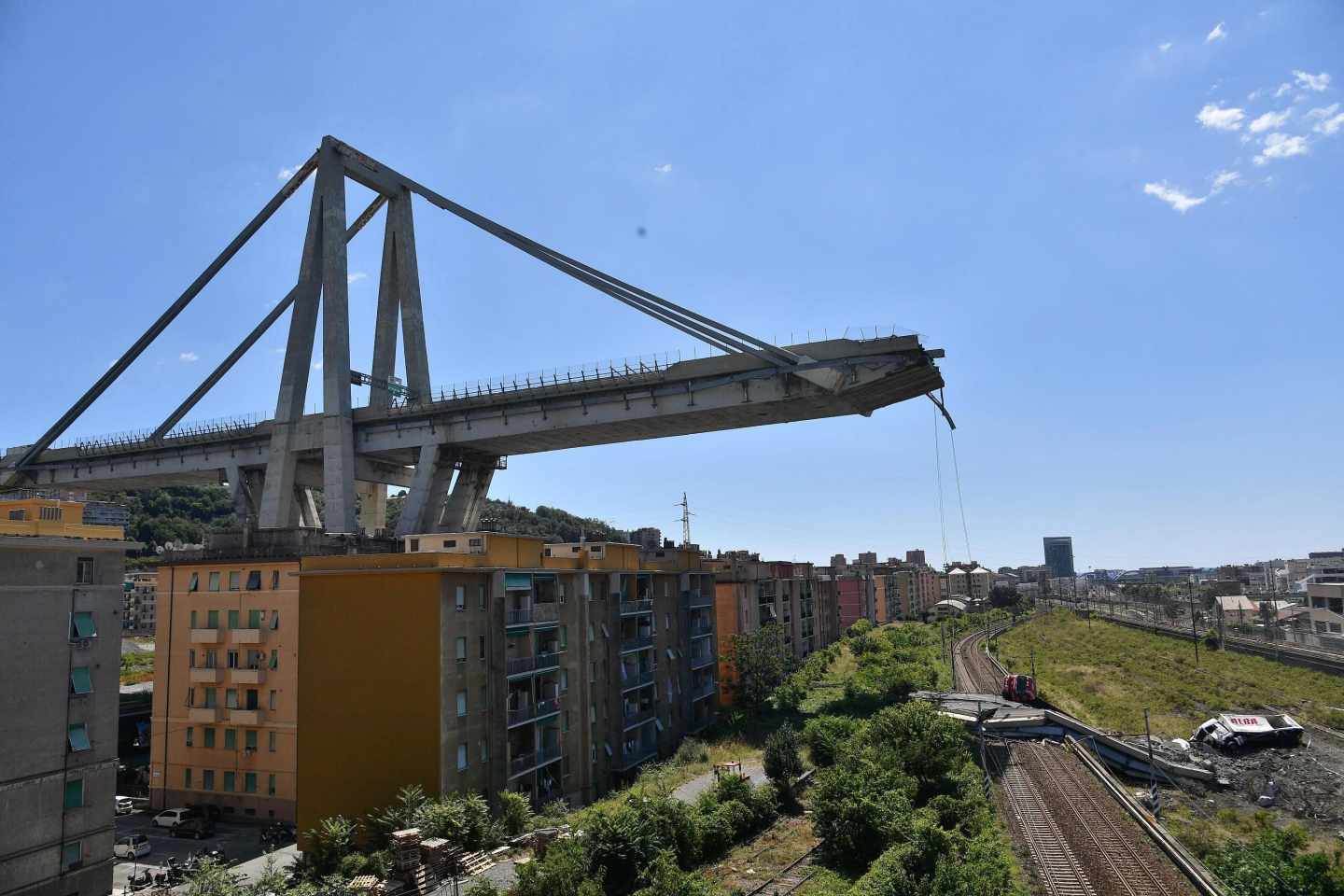 Atlantia se hunde un 24% en bolsa ante la amenaza del Gobierno italiano.