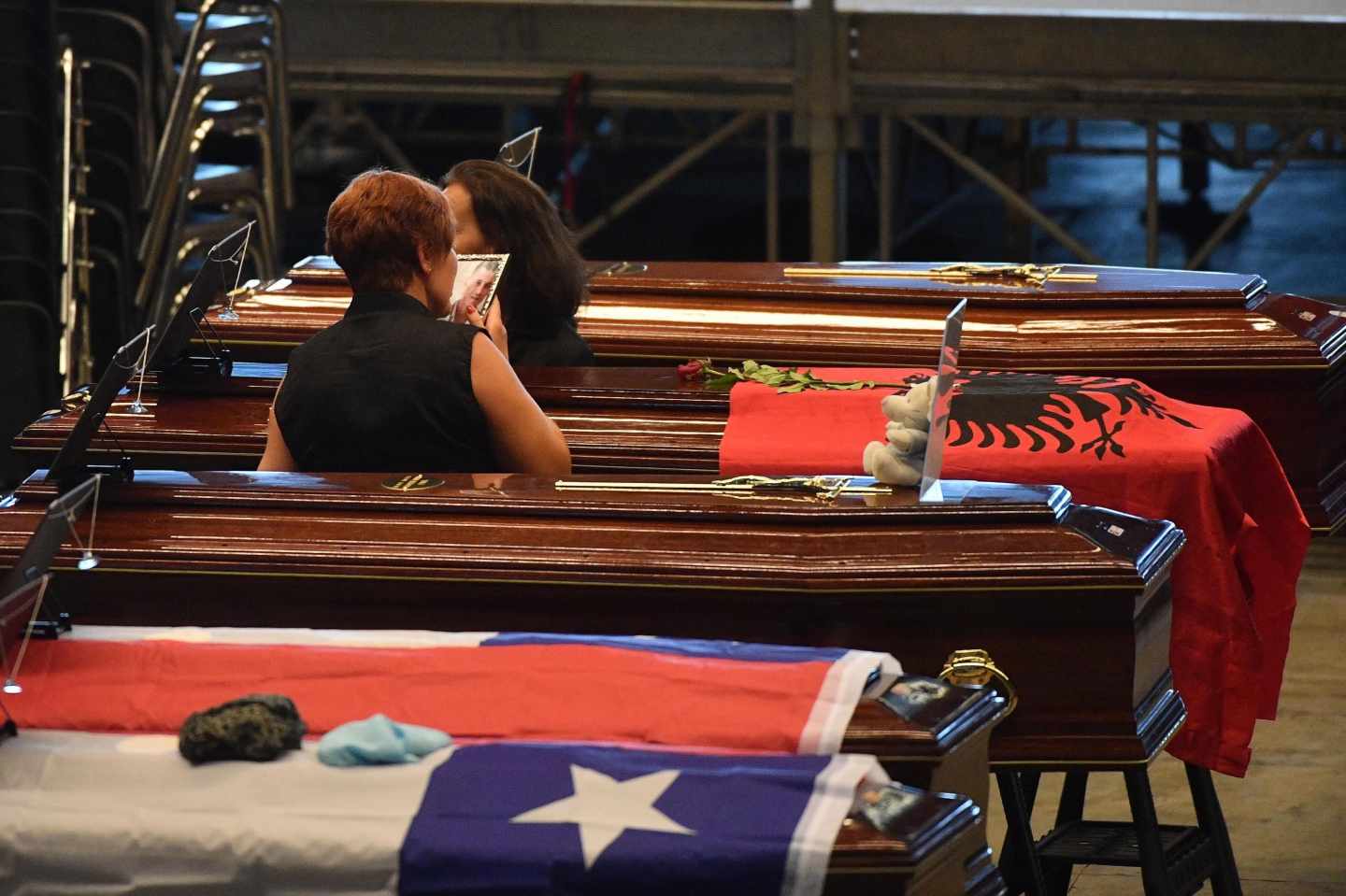 Imagen del funeral de Estado por las víctimas mortales del derrumbe del puente de Génova.