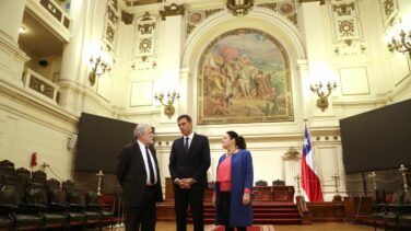 El Gobierno se congratula del falseo de la demanda de Puigdemont y respalda a la ministra