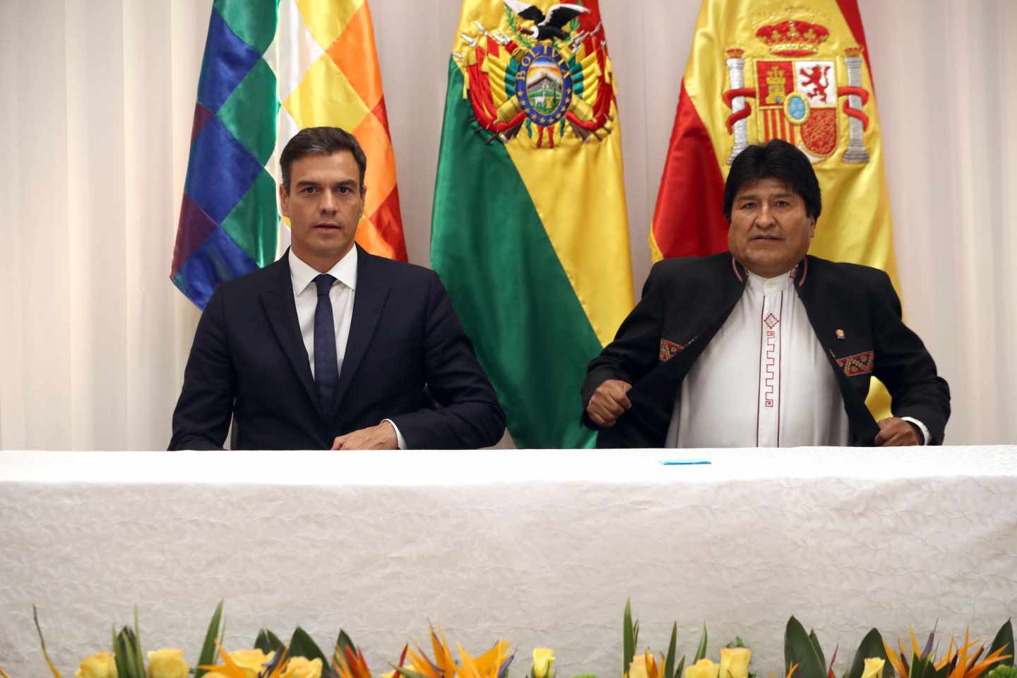 El "hermano presidente Pedro Sánchez" recupera la alianza con Bolivia de Zapatero