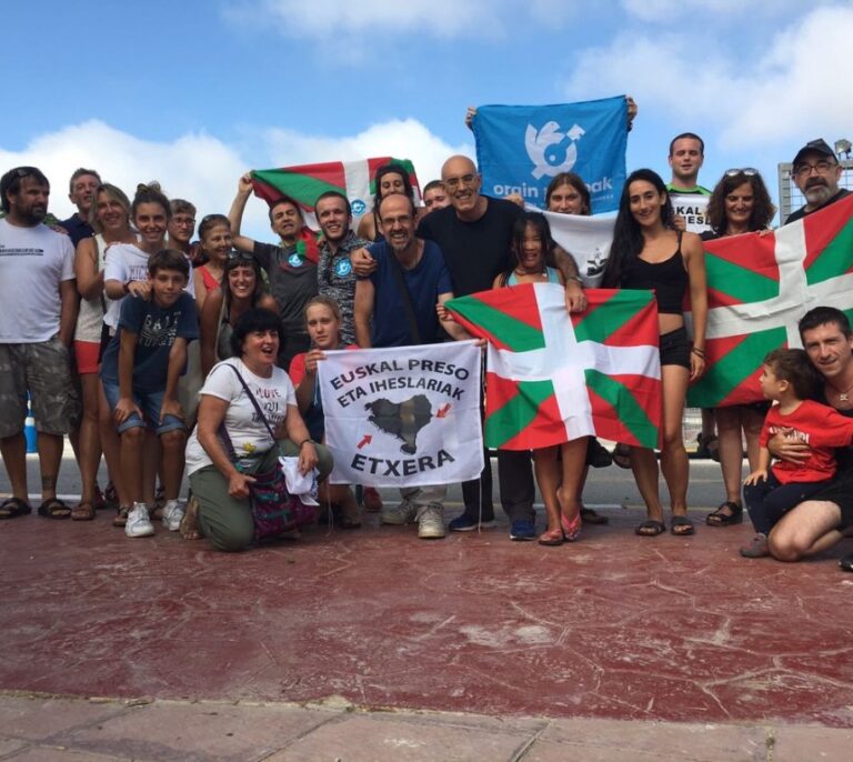 Victimas piden a la AN investigar a instituciones vascas por facilitar un homenaje a etarras