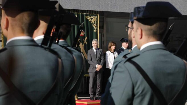 El ministro Grande-Marlaska, en la toma de posesión de Félix Azón como director general de la Guardia Civil.