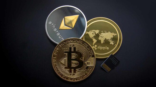 bitcoin_ethereum_criptomonedas La debacle de las criptomonedas ya ha arrasado más de medio billón de euros