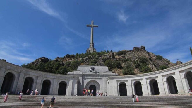 Basílica del Valle de los Caídos, a los pies de la Sierra de Guadarrama.