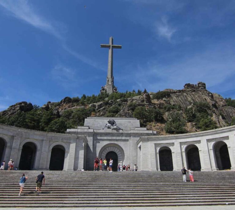 El Valle de los Caídos arranca 2020 con la mitad de visitantes que hace un año