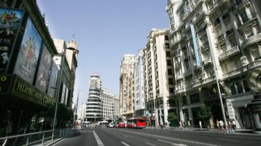 Almeida delega en la Policía el control del acceso de los vehículos C a 'Madrid Central'