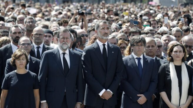 Desmontando al "fracasado" Felipe VI: así calientan los soberanistas el 17-A