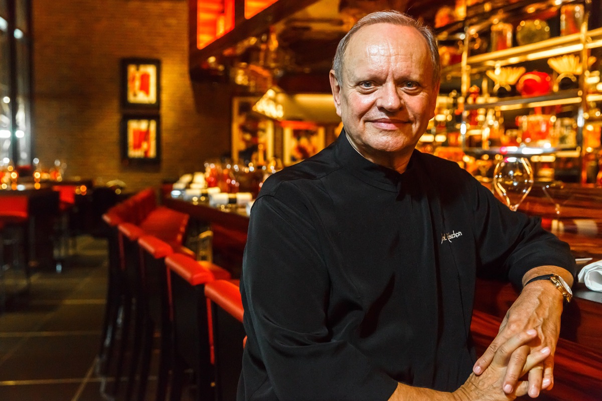 Muere Joël Robuchon, el cocinero con más estrellas Michelín