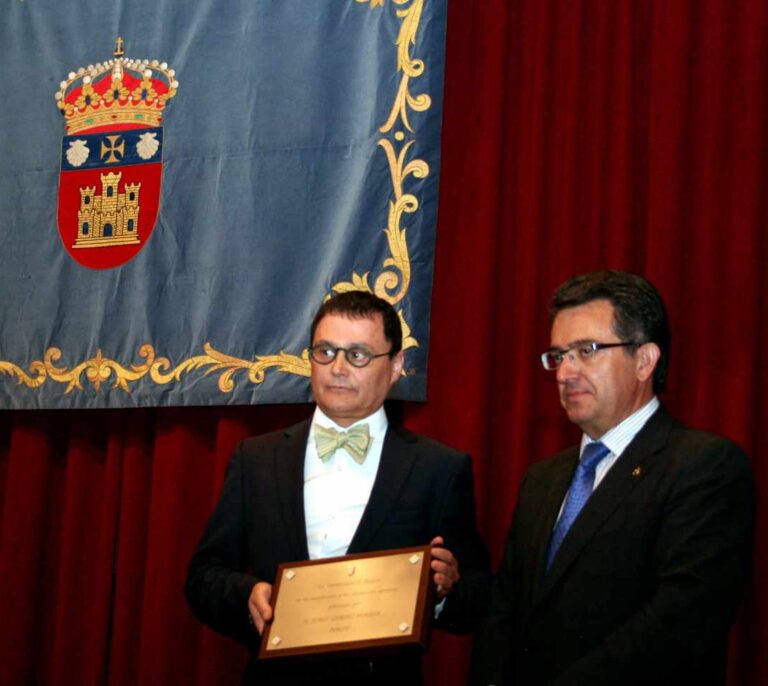 El nuevo presidente de Ineco fue condenado por apropiarse del trabajo de un alumno
