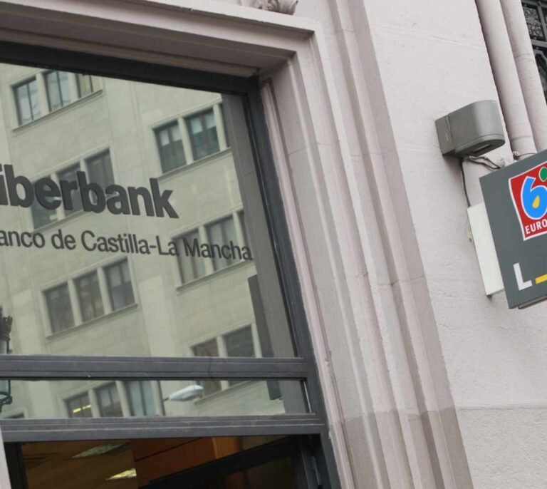 Santander calienta la compra de Liberbank y ve candidatos a Bankia, CaixaBank y Sabadell