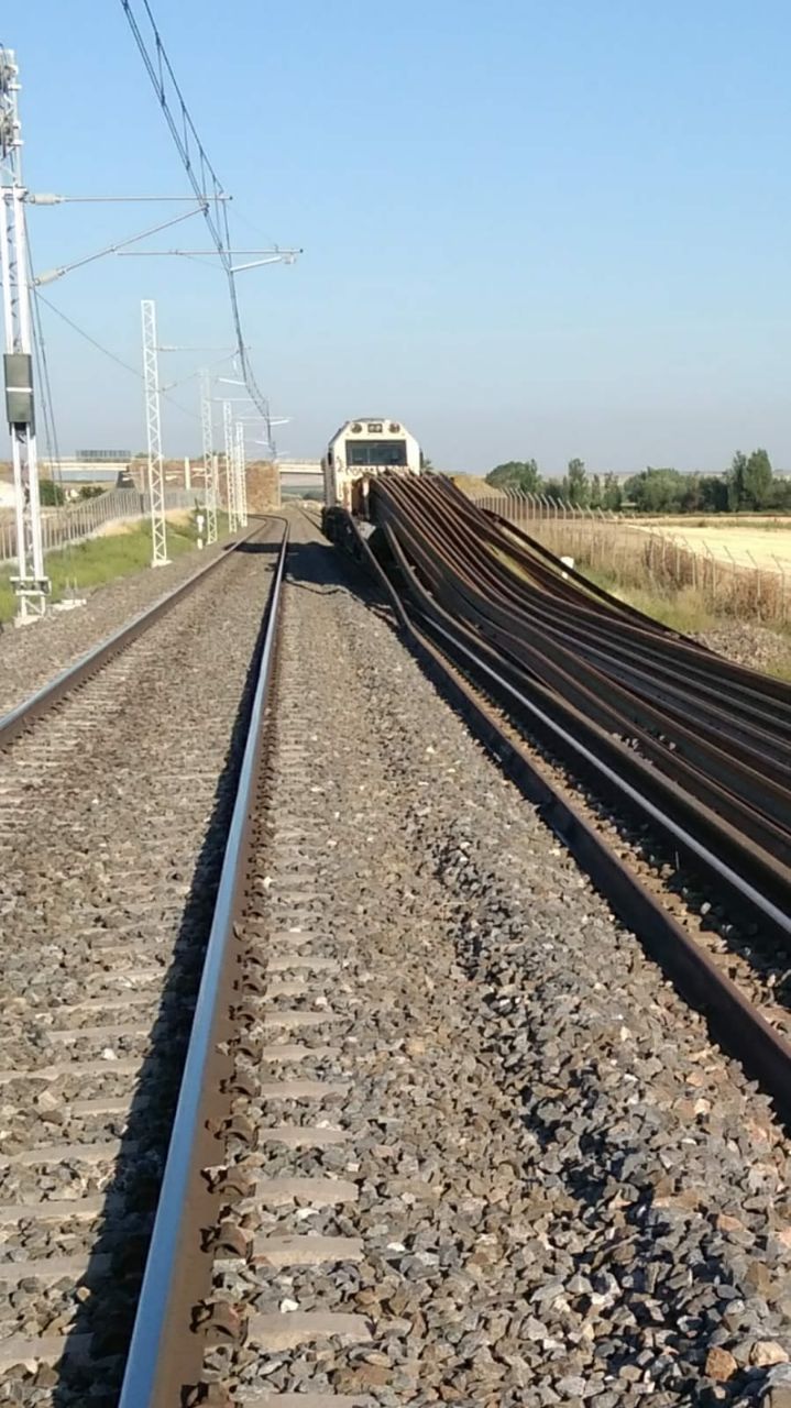 La rotura de un vagón de mercancías provoca un colapso de vías en Valladolid