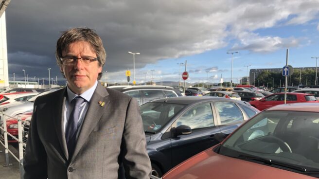 Carles Puigdemont, a su llegada a Escocia. Carles Puigdemont, a su llegada a Escocia.