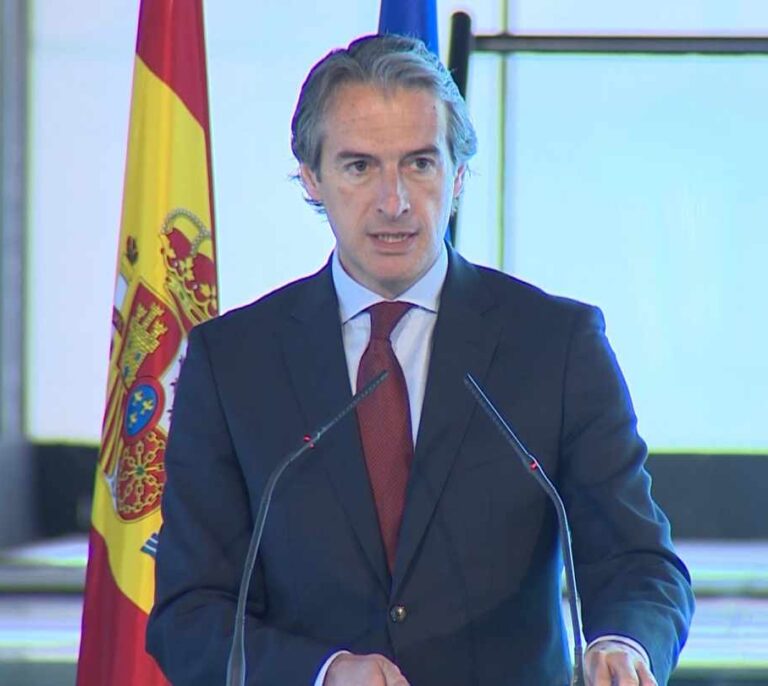Las obras de Fomento en Cantabria dejan de ser "urgentes" tras la salida de De la Serna