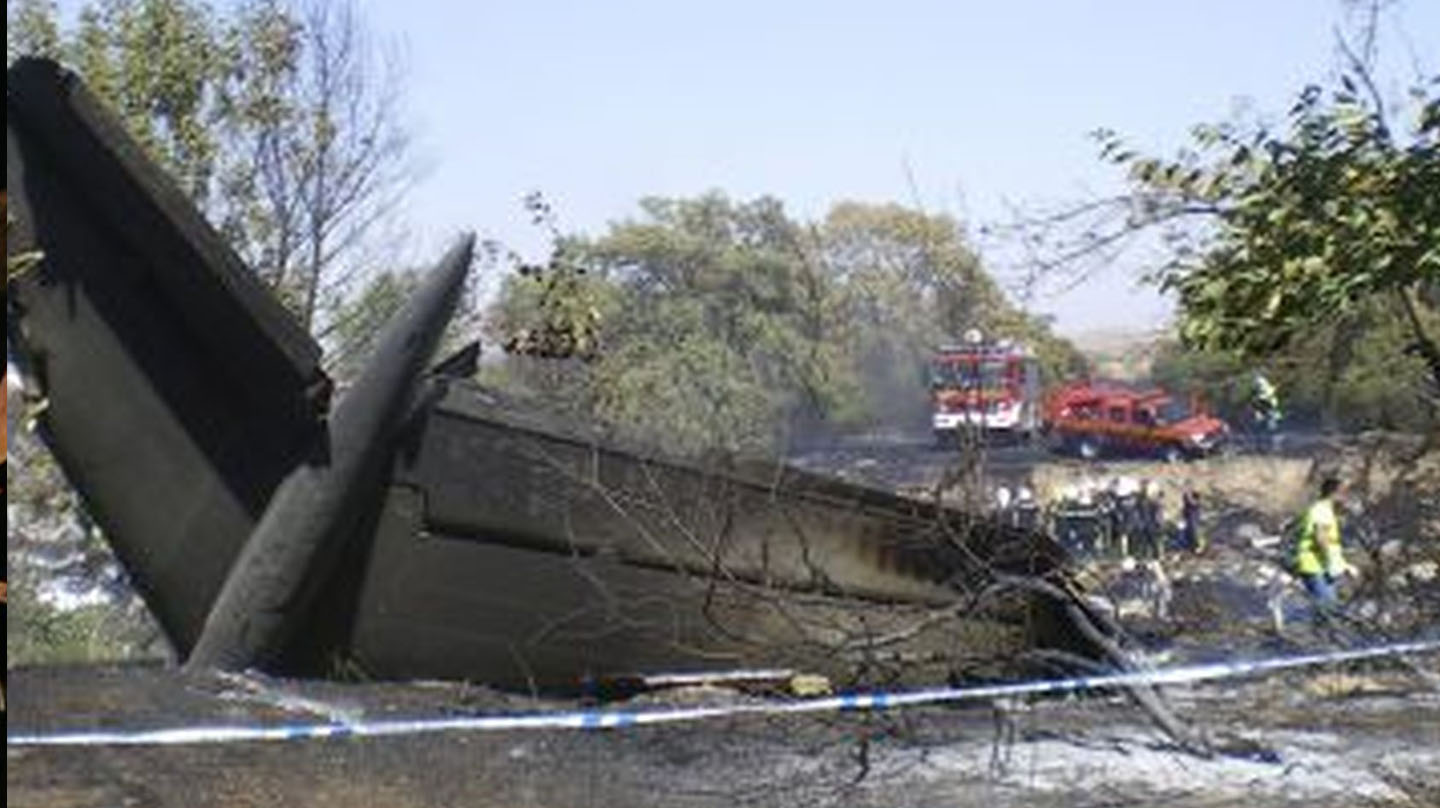 Se cumplen doce años del accidente de Spanair en Barajas, una de las tragedias aéreas más graves en España