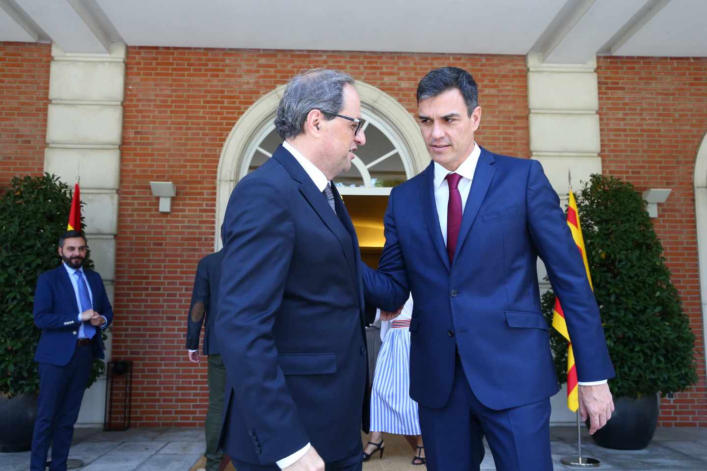 El president de la Generalitat, Quim Torra, y el presidente de Gobierno, Pedro Sánchez, el pasado agosto en la Moncloa.