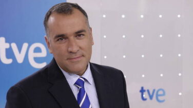 RTVE premia con 'Los Desayunos' a Xabier Fortes, crítico con la anterior dirección